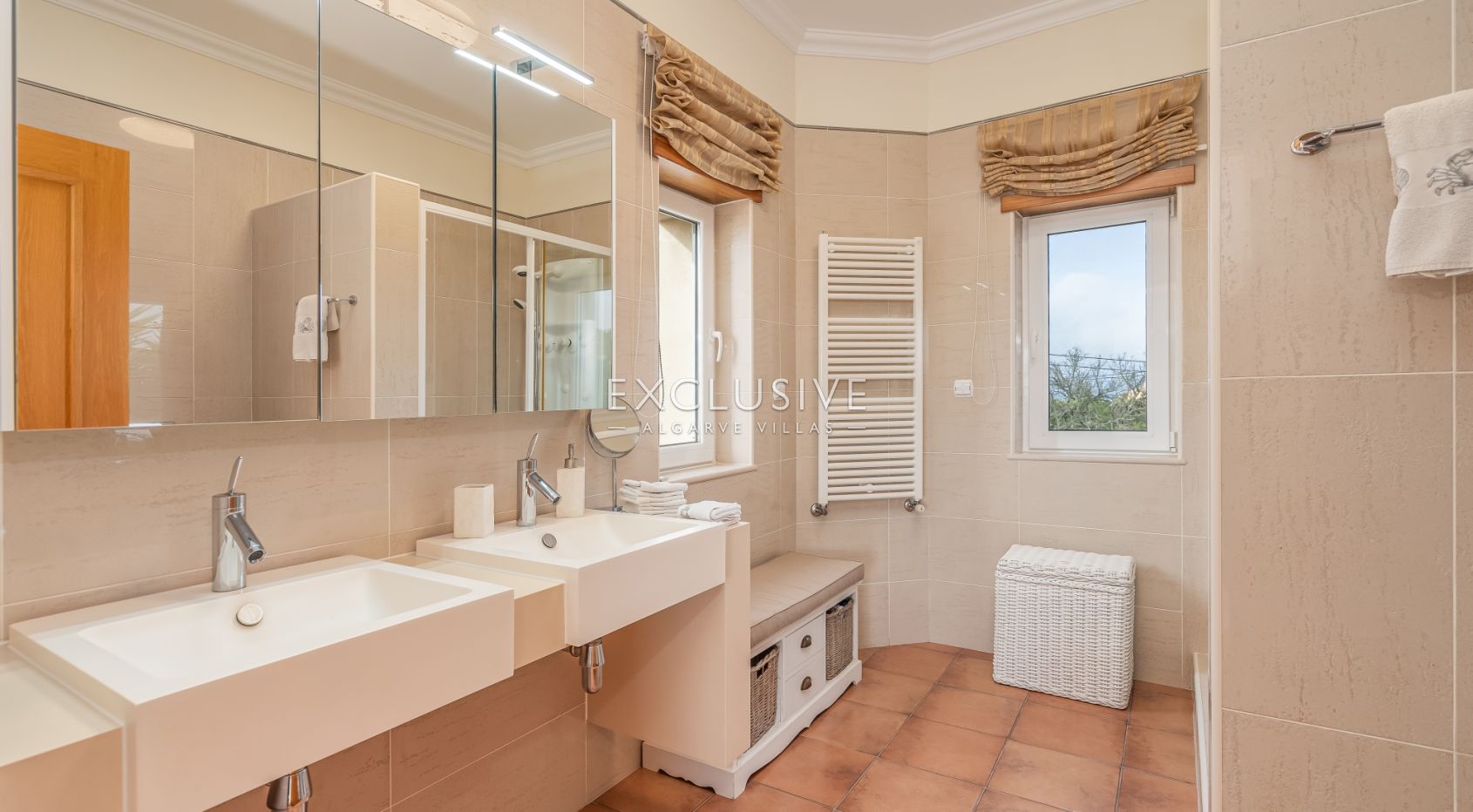 villa de 3 + 2 chambres avec vue imprenable à Lagos, Algarve