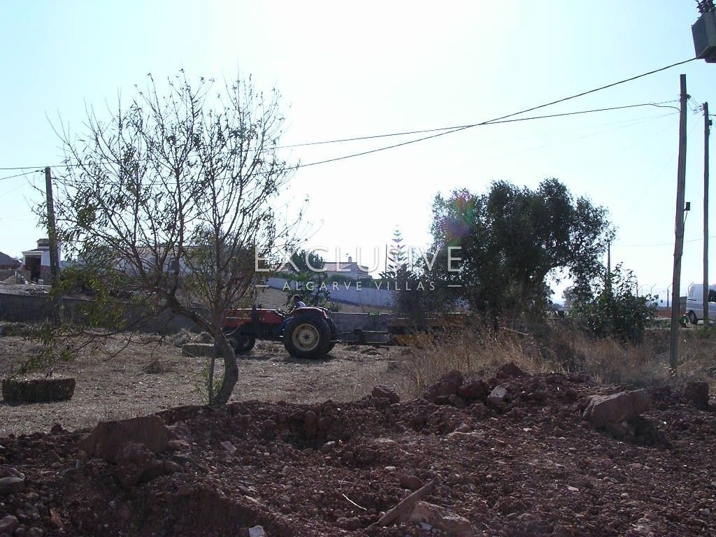 Development plot in Bensafrim, Lagos to make small urbanization in West Algarve