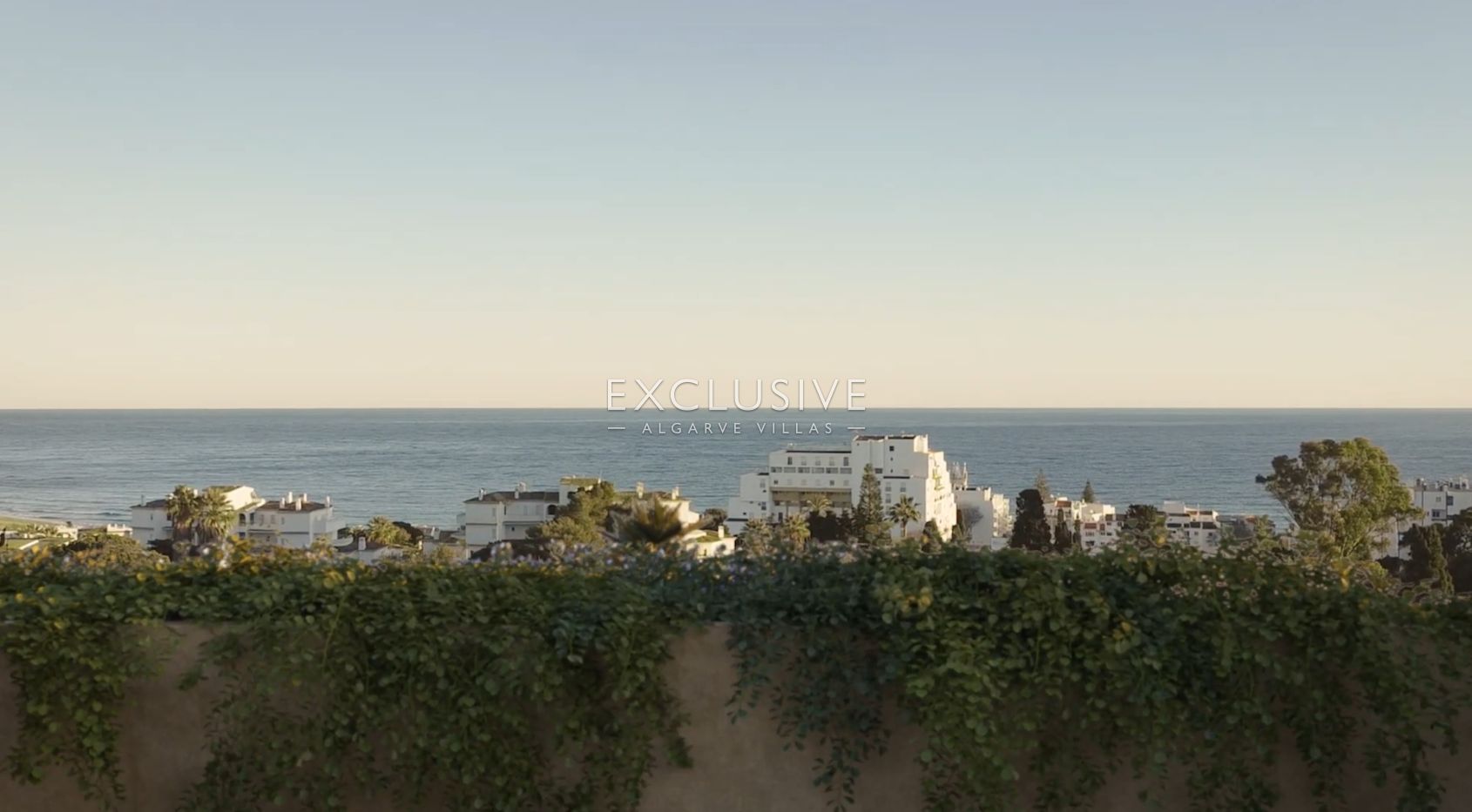 Maisons neuves de plain-pied à Praia da Luz, dans l'Algarve occidental