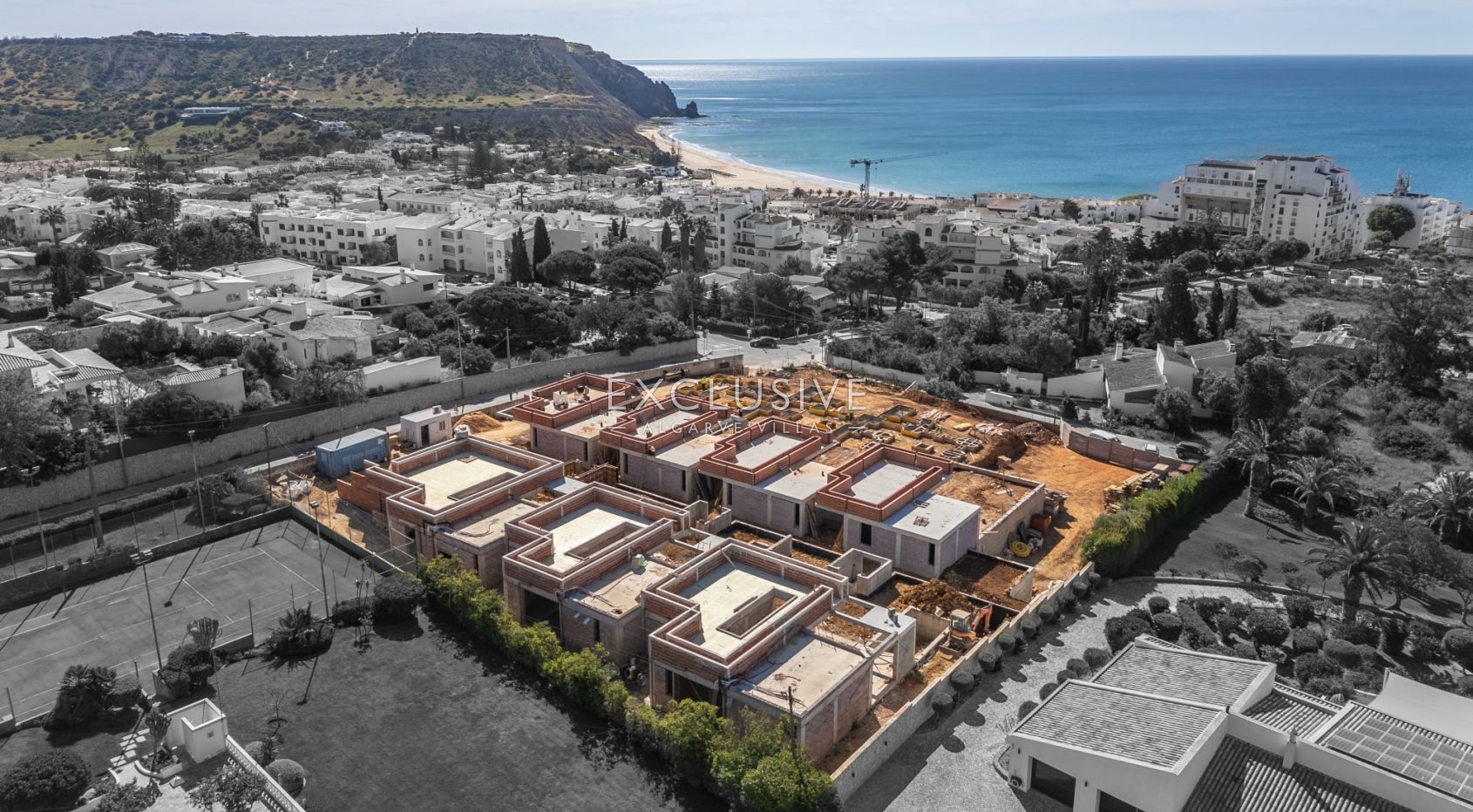 Maisons neuves de plain-pied à Praia da Luz, dans l'Algarve occidental