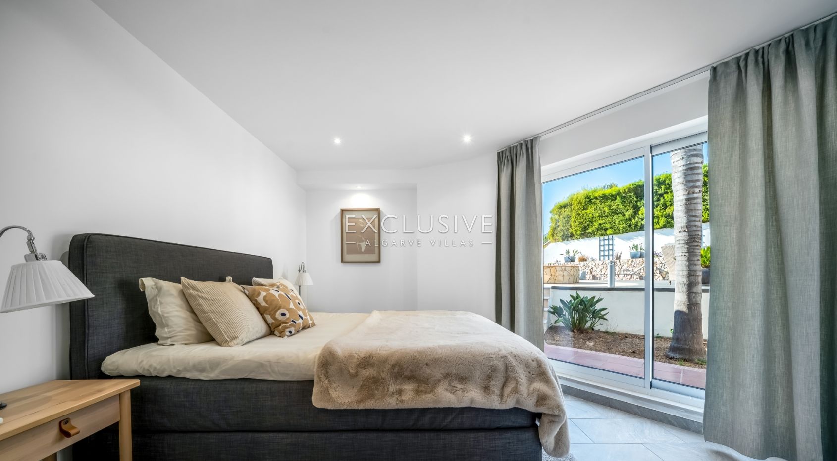 villa de 4+3 chambres avec vue sur la mer et les falaises Carvoeiro, Algarve