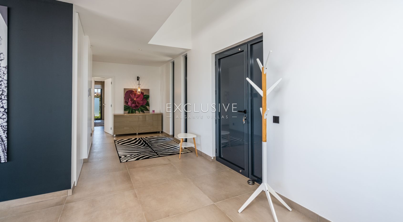 Luxury Villa, with stunning views in Palmares Golf Resort, Algarve