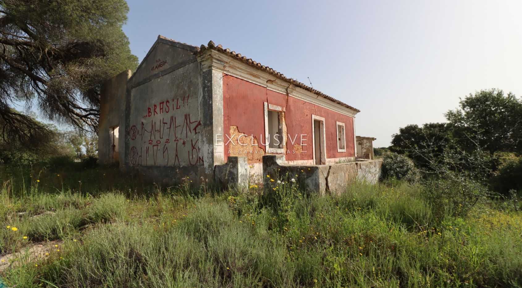 Groot bouwperceel met goedgekeurd project, Lagoa, Algarve