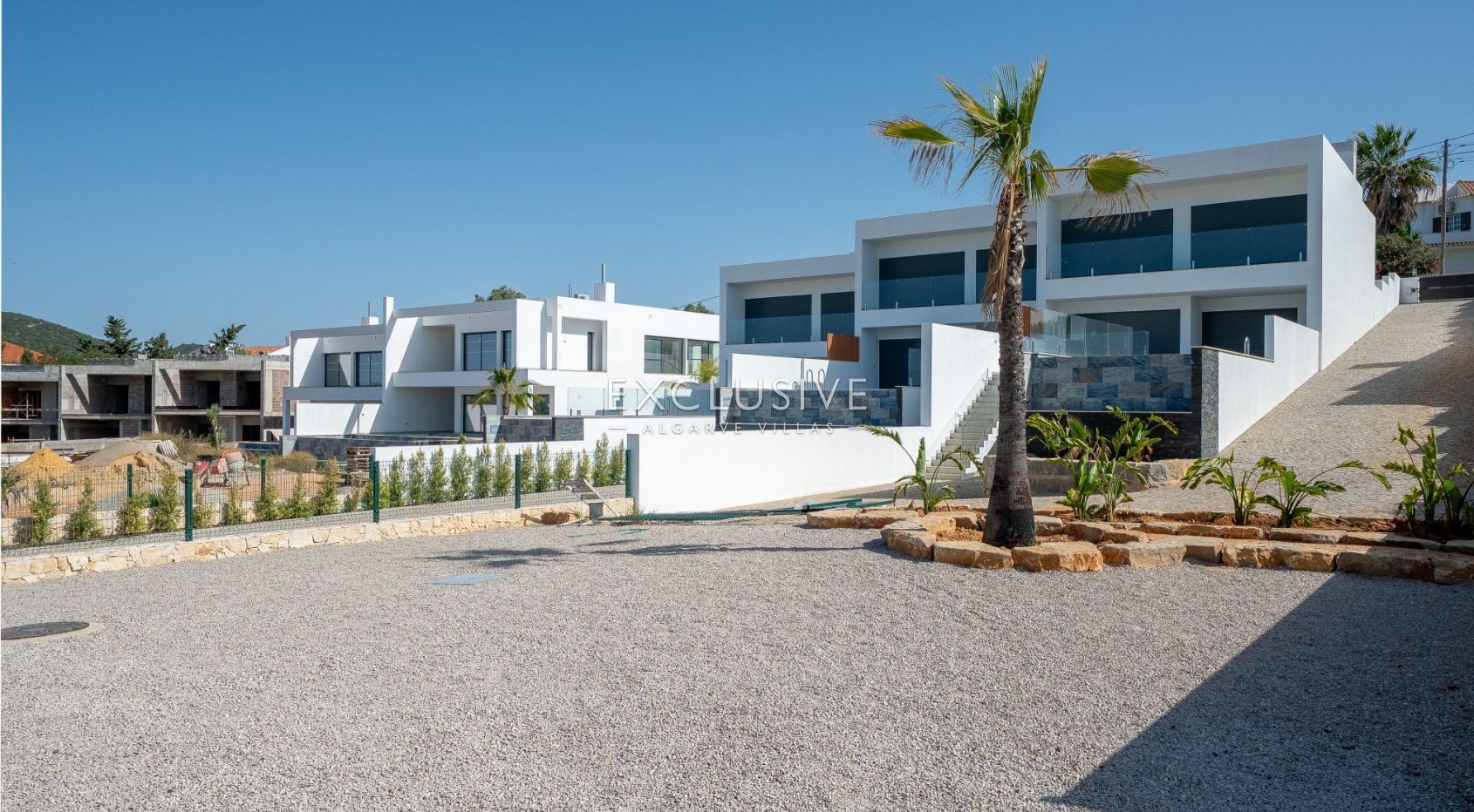 Eigentijdse villa in luxe condominium in Almancil, Algarve