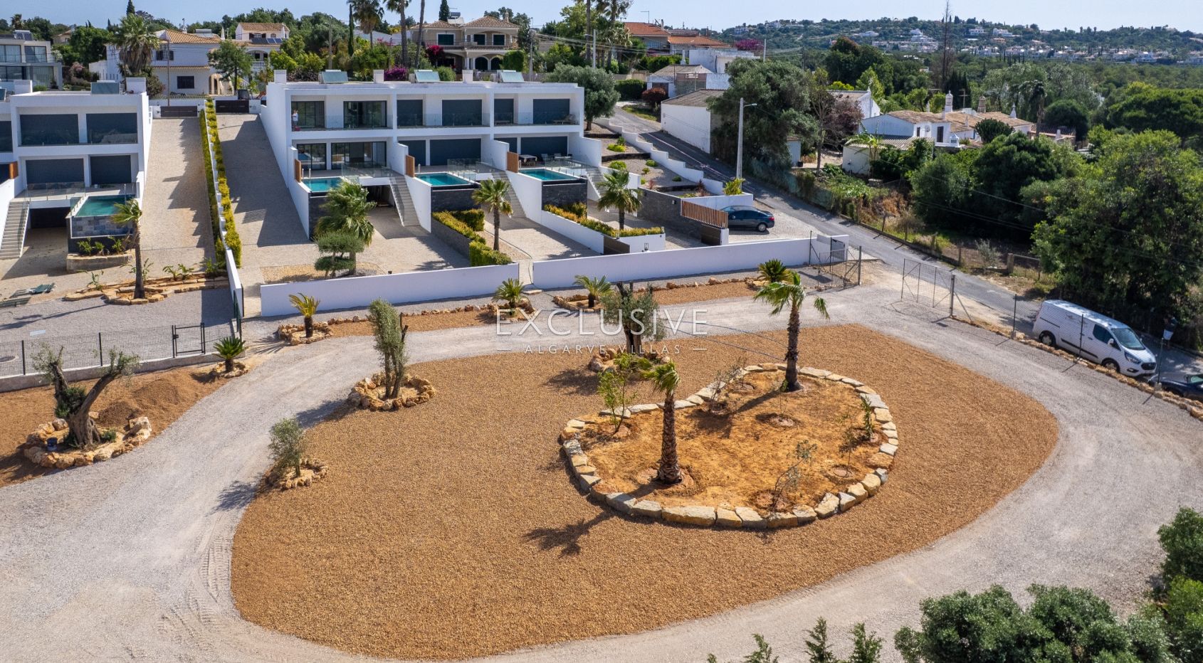 Eigentijdse villa in luxe condominium in Almancil, Algarve