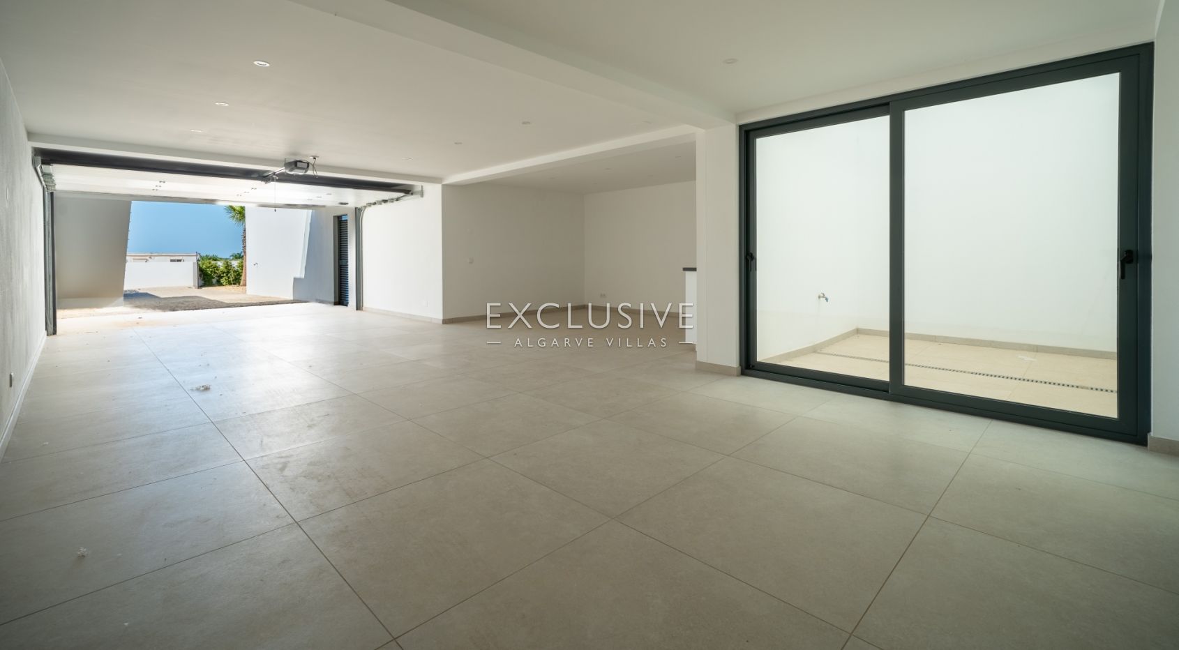 Modern Villa Luxury in Tranquil Almancil with Distant Sea Views, Algarve