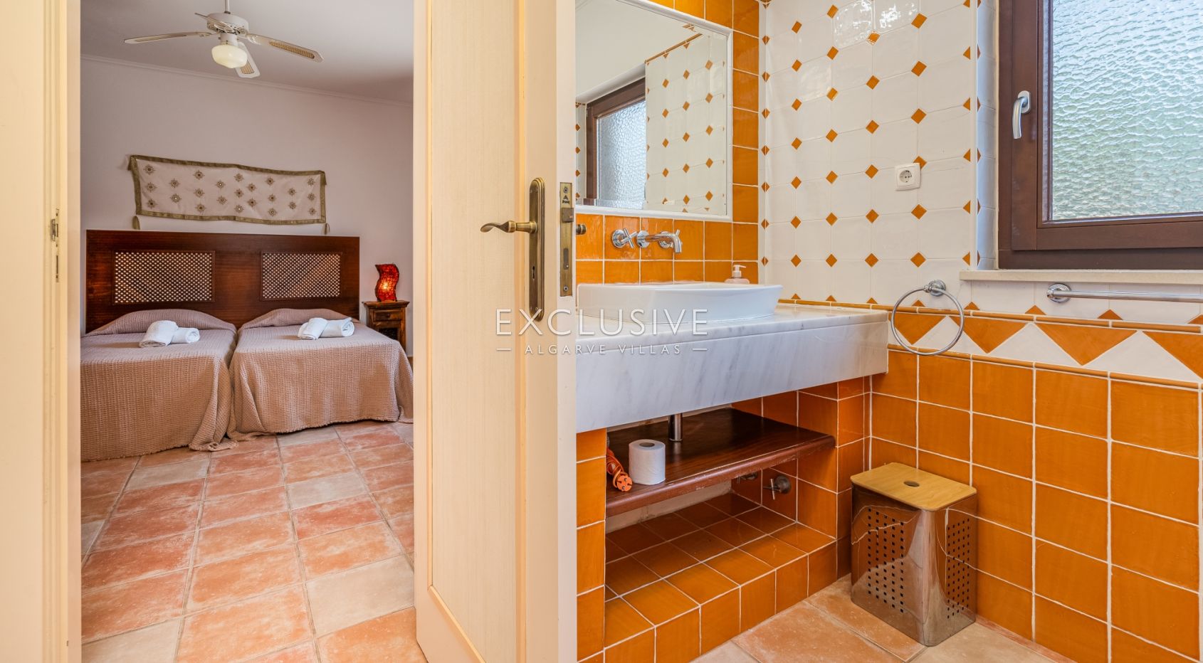 Fantástica moradia V7 com piscina e campo de ténis Carvoeiro, Algarve