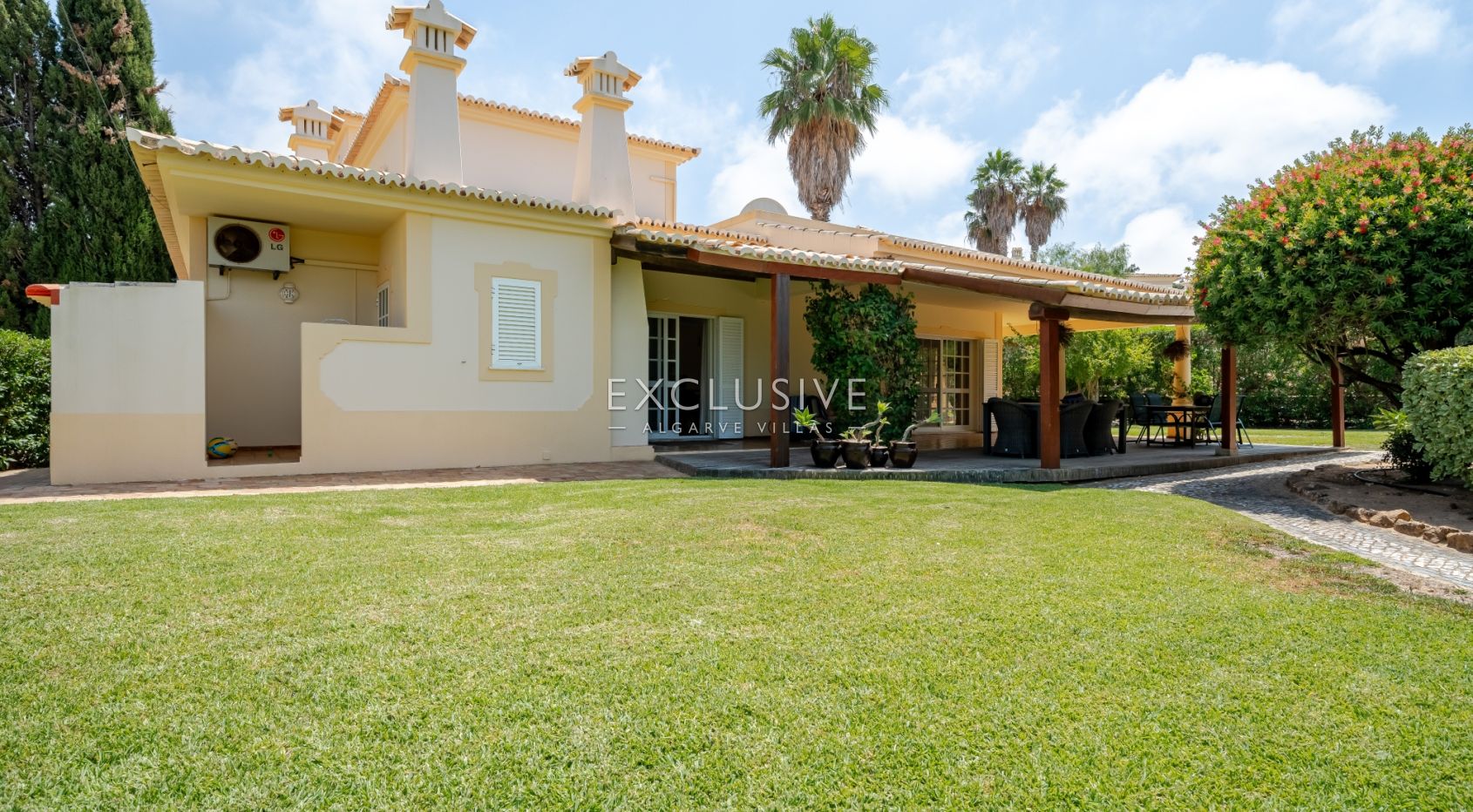 Villa exclusive de 3+1 chambres avec piscine privée, Carvoeiro, Algarve