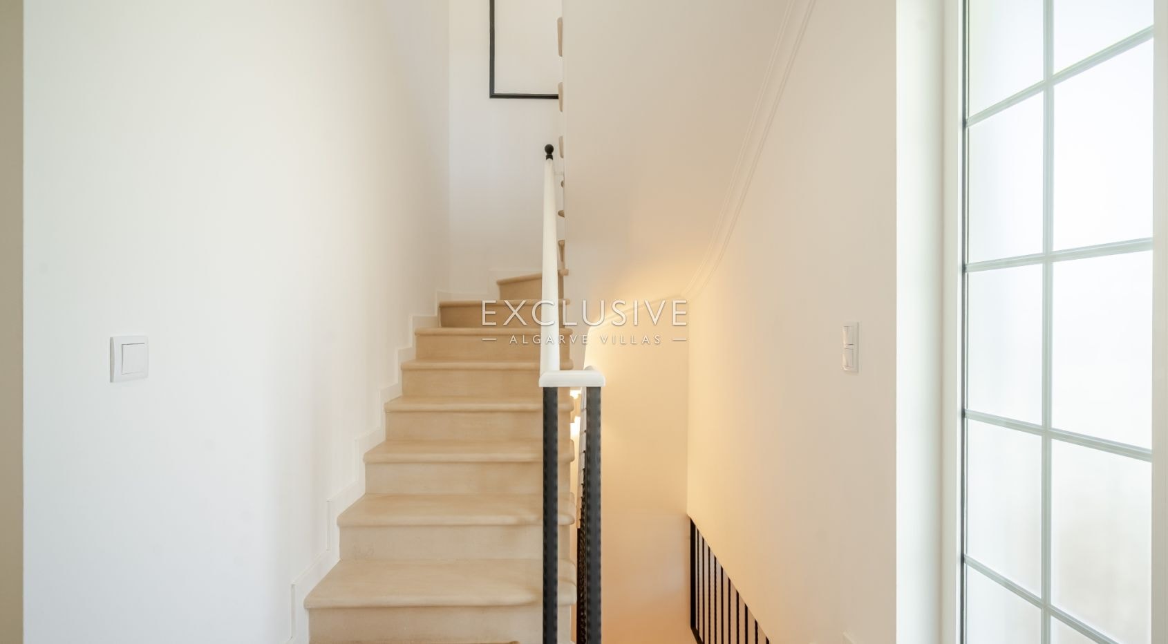 2+2 Bedroom House in Prime Vilamoura Location, Algarve