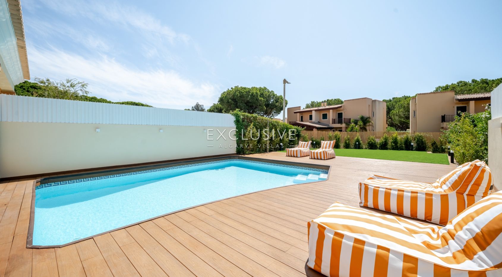2+2 Bedroom House in Prime Vilamoura Location, Algarve