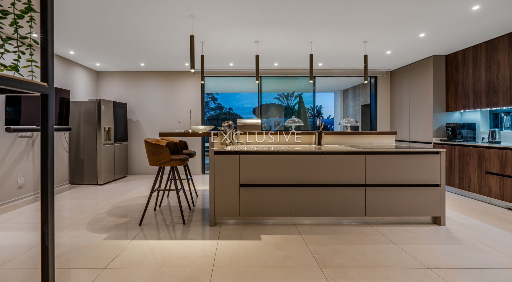 Verfijnde 5+3 Suite Villa in Vilamoura's prestigieuze Pinhal Velho