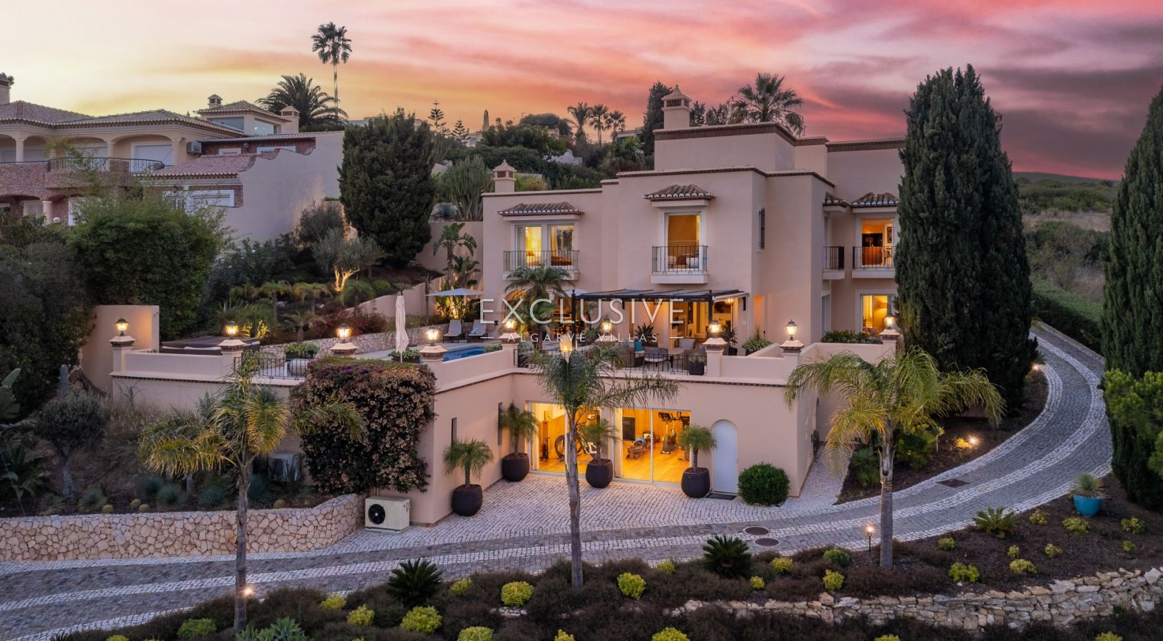 Exceptional Praia da Luz Villa with Breathtaking Ocean and Village Views, Algarve