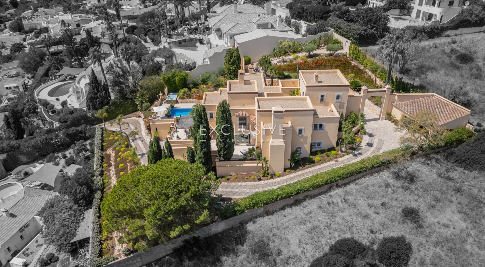 Exceptional Praia da Luz Villa with Breathtaking Ocean and Village Views, Algarve