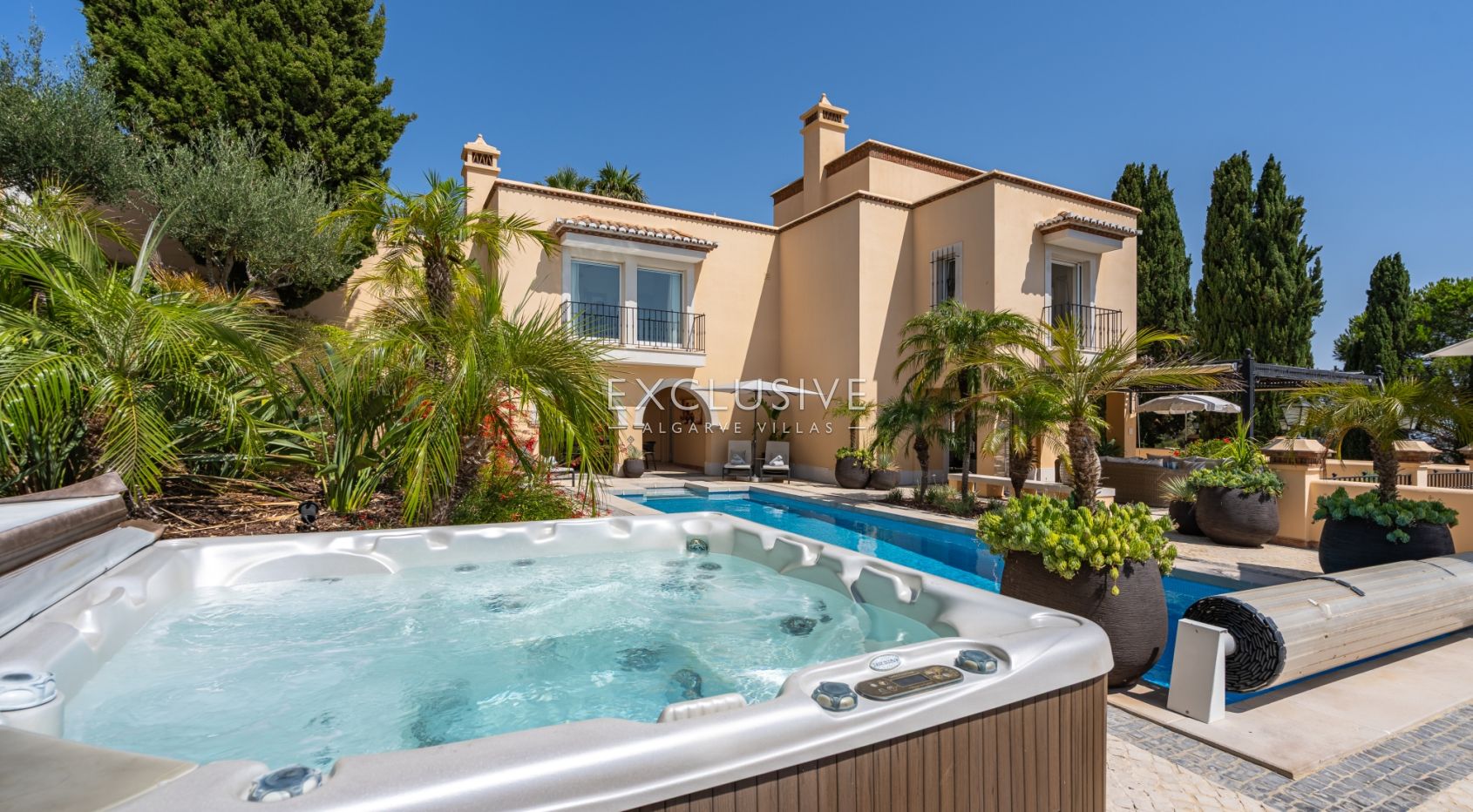 Exceptional Praia da Luz Villa with Breathtaking Ocean and Village Views, Algarve