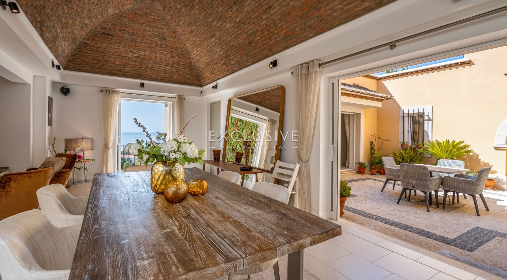 Exceptional Praia da Luz Villa with Breathtaking Ocean and Village Views, Algarve