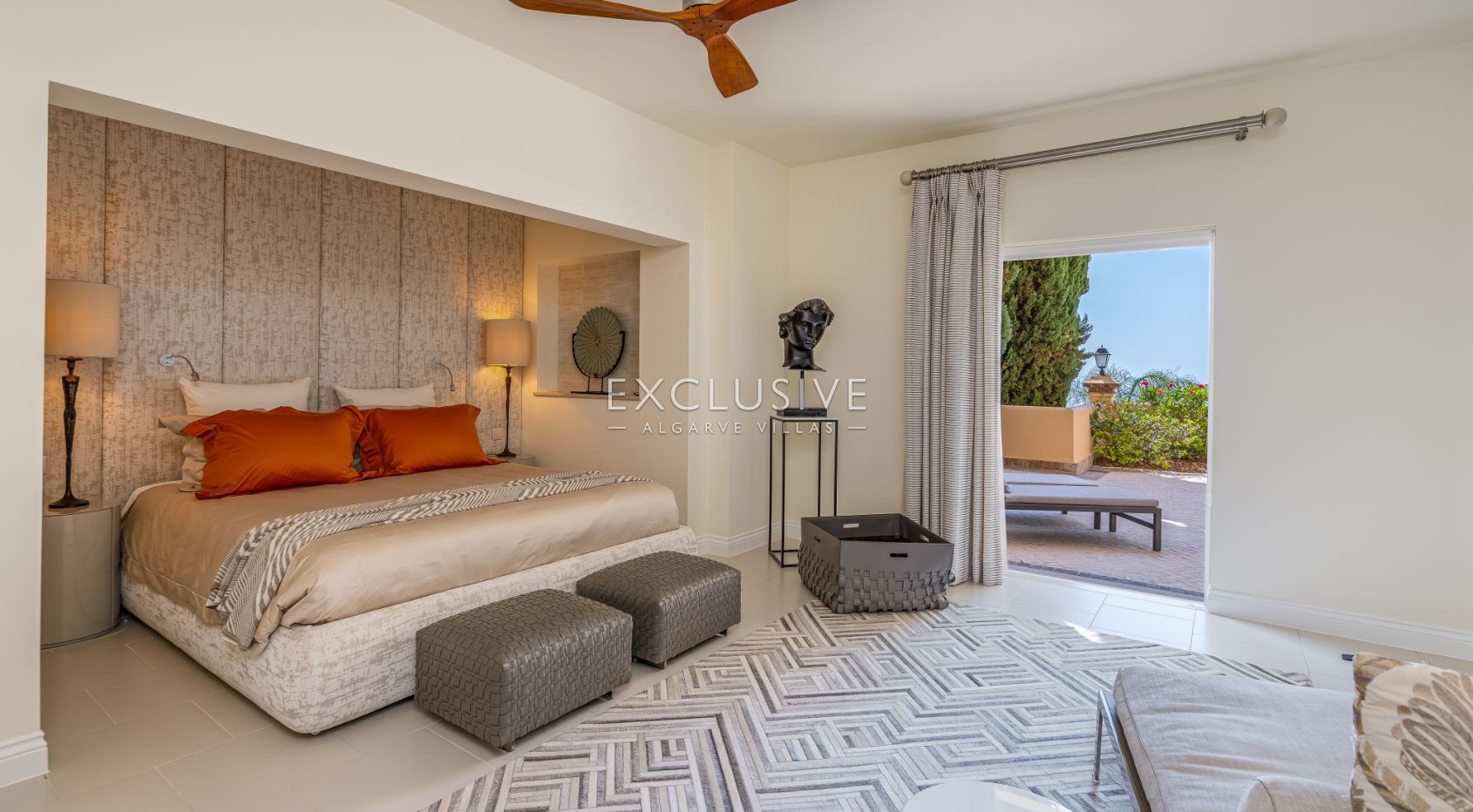 Exceptional Praia da Luz Villa with Breathtaking Ocean and Village Views, Algarve
