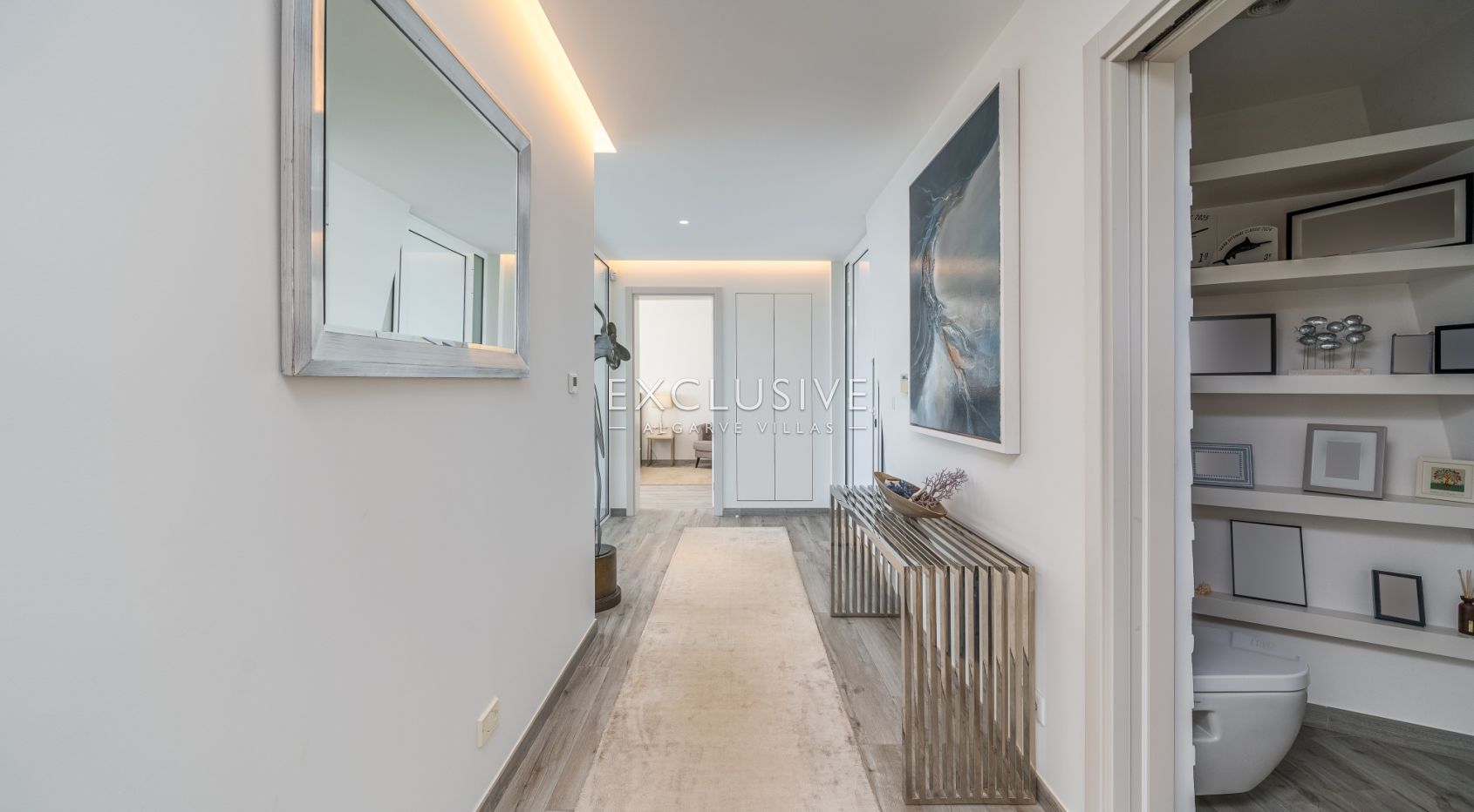4 Bedroom Contemporary villa with Panoramic sea views in Lagos, Algarve