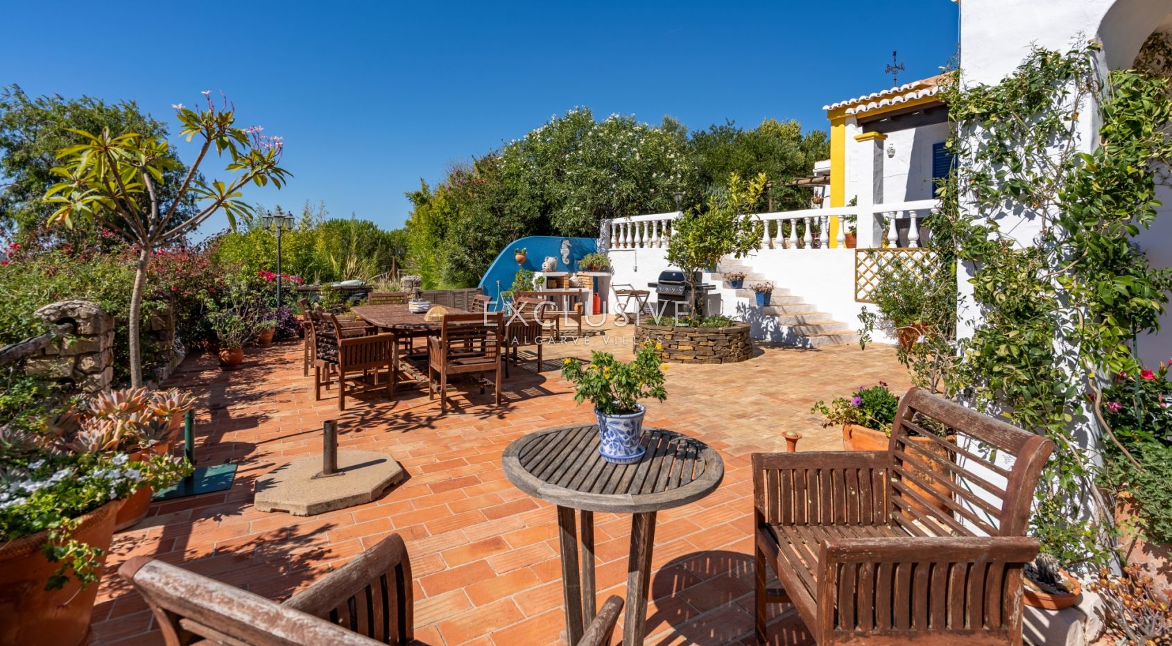 Abgelegenes Landgut mit 17 Hektar in der Nähe von Lagos, Algarve