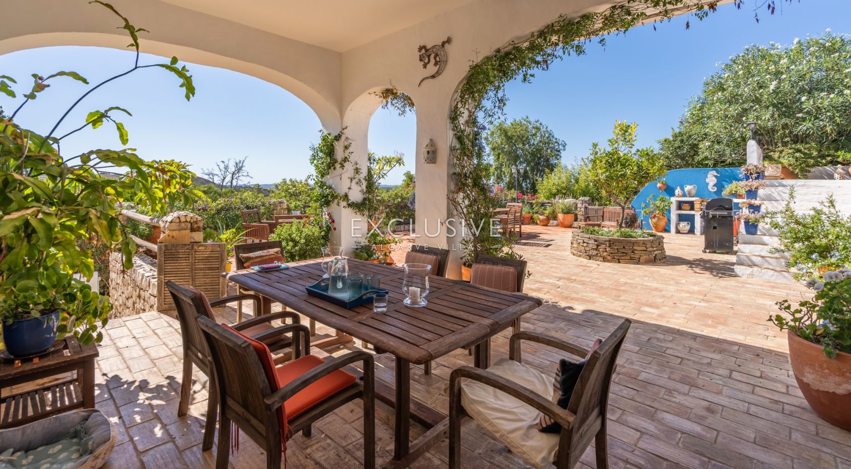 Abgelegenes Landgut mit 17 Hektar in der Nähe von Lagos, Algarve