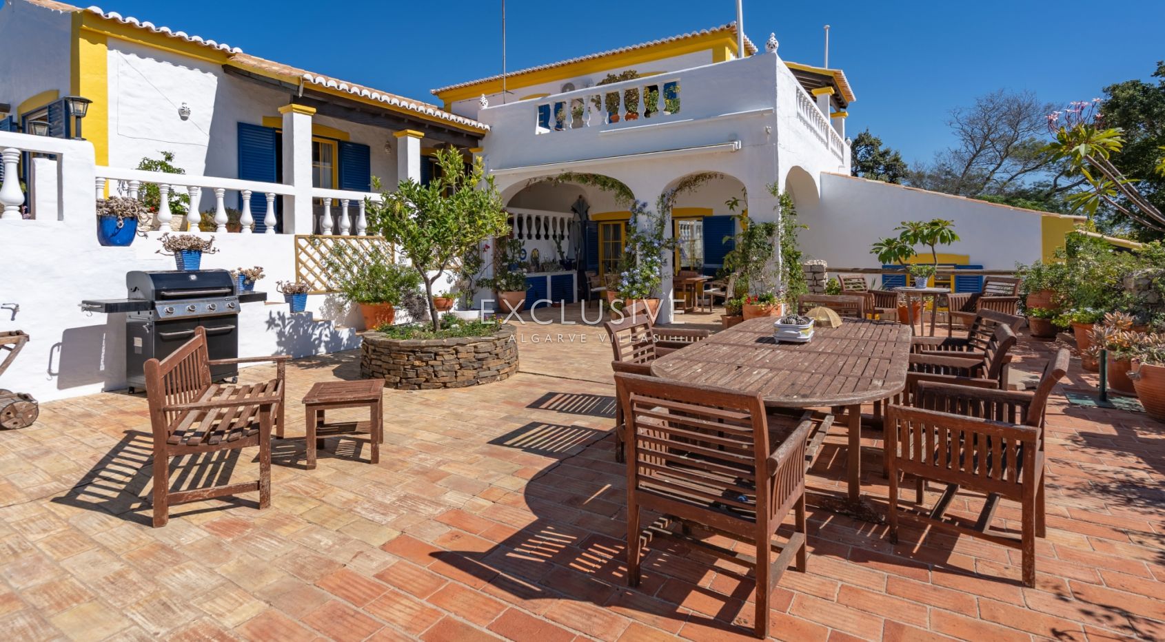 Abgelegenes Landgut mit 17 Hektar in der Nähe von Lagos, Algarve