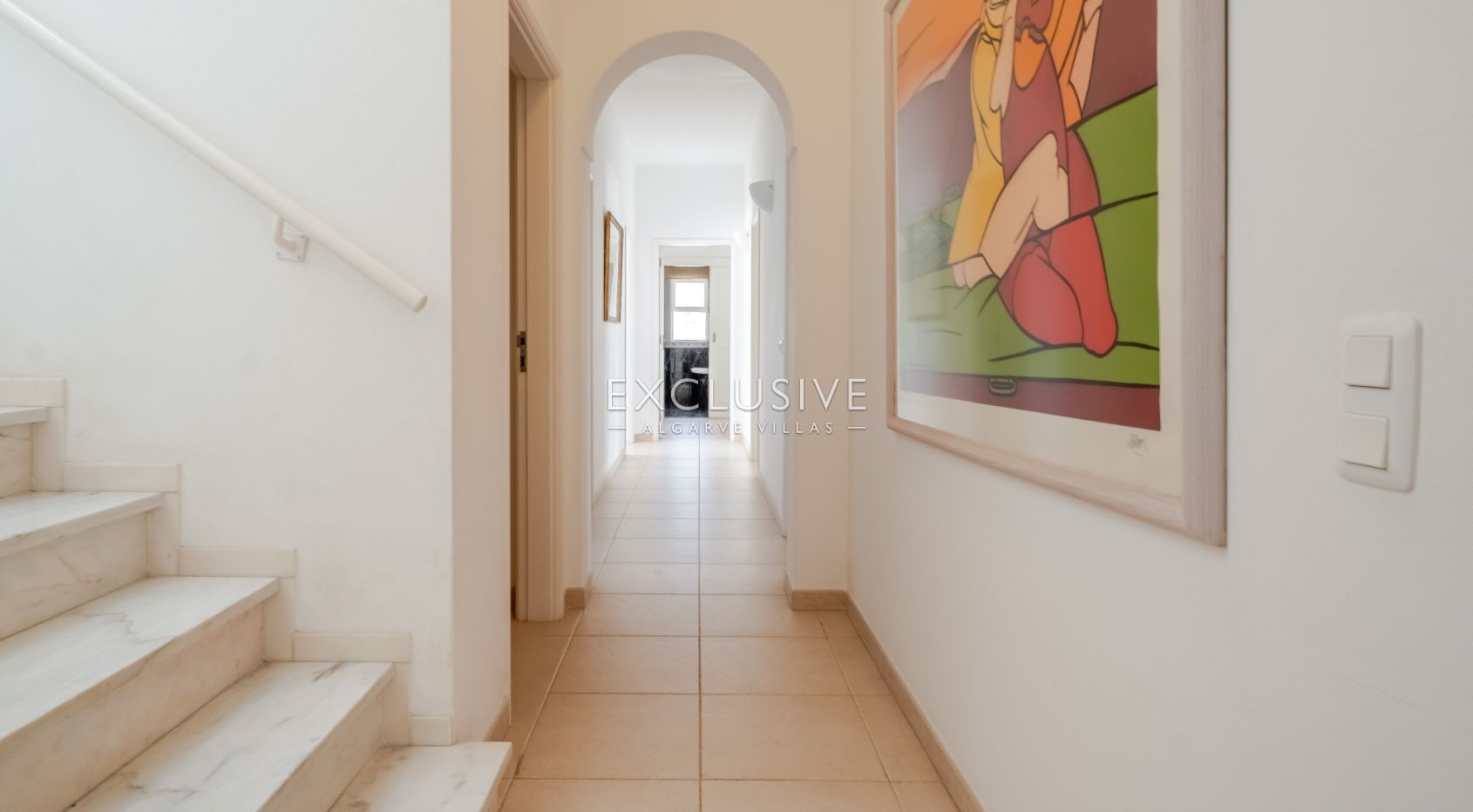 4+2 Bedroom Villa near Praia do Vau with Pool, Sea Views, Portimão