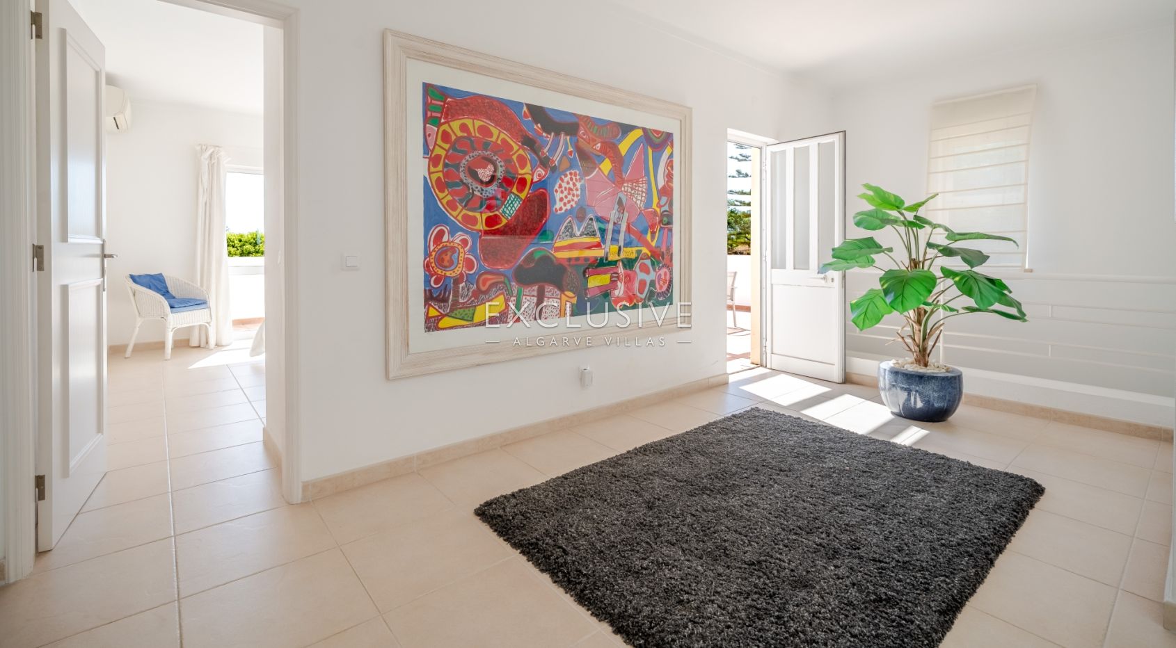 4+2 Bedroom Villa near Praia do Vau with Pool, Sea Views, Portimão