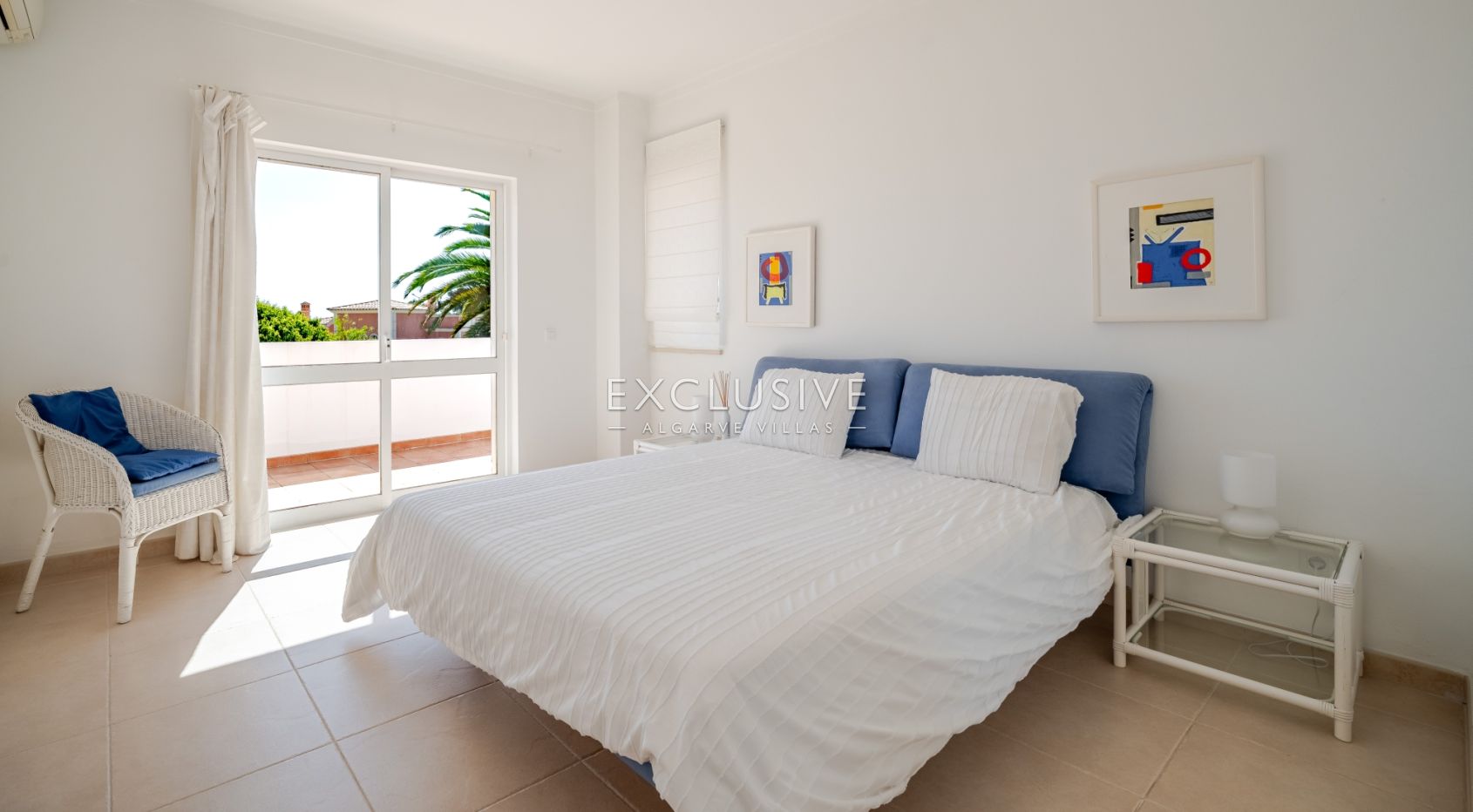 4+2 Bedroom Villa near Praia do Vau with Pool, Sea Views, Portimão