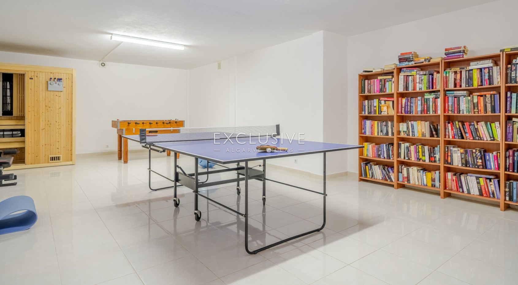 4+2 Bedroom Villa near Praia do Vau with Pool, Sea Views, Portimão