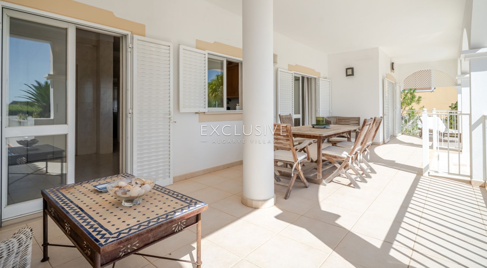 4+2 Bedroom Villa near Praia do Vau with Pool, Sea Views, Portimão