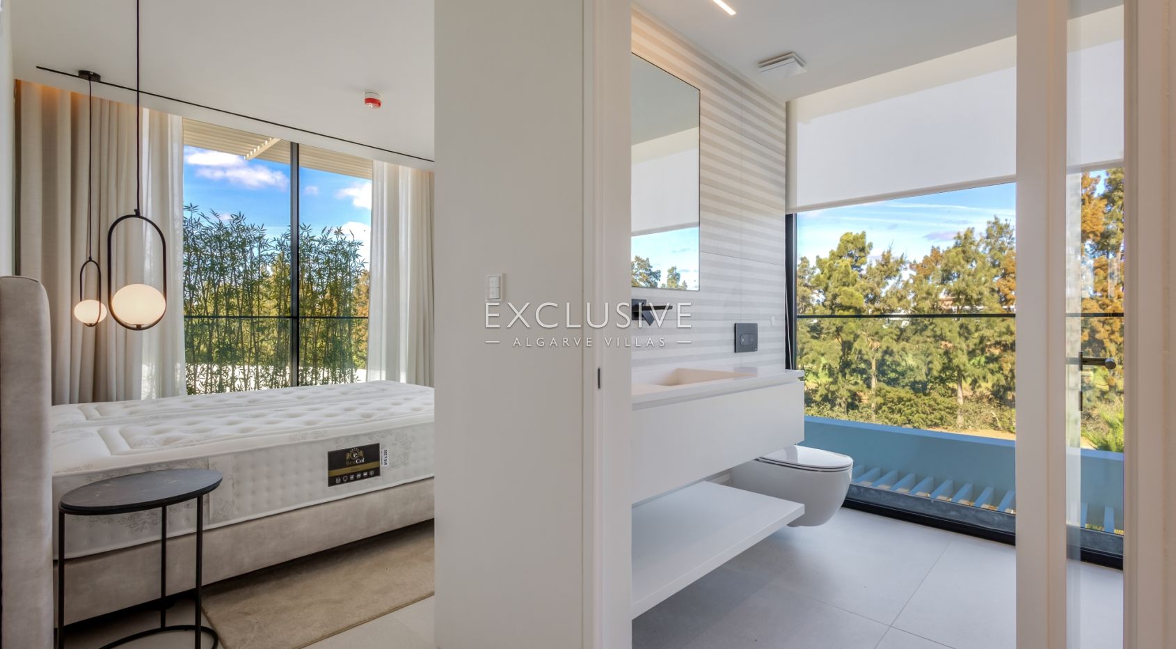 luxury 3 Bedroom contemporary penthouse in Vilamoura with golf and ocean views