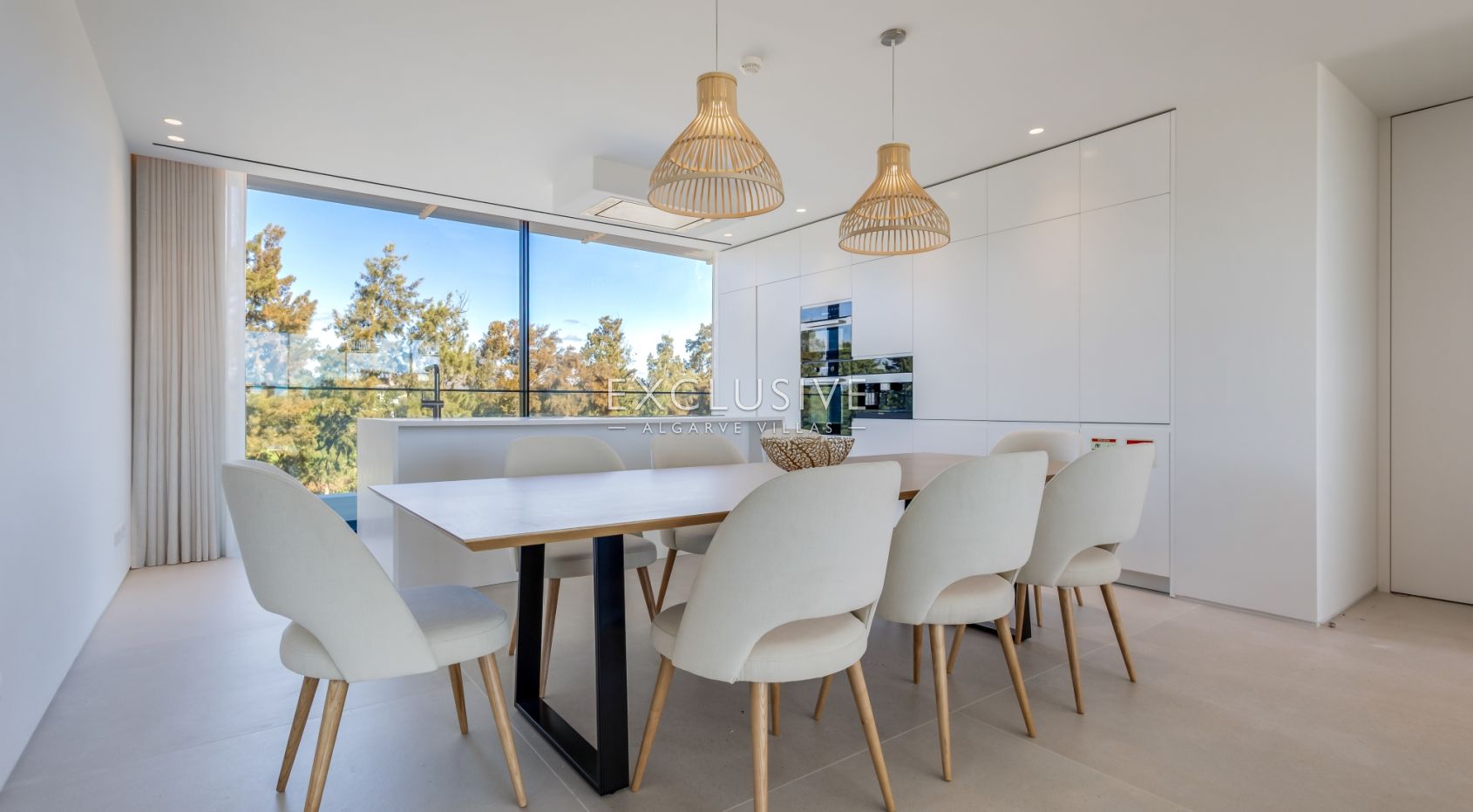 luxury 3 Bedroom contemporary penthouse in Vilamoura with golf and ocean views