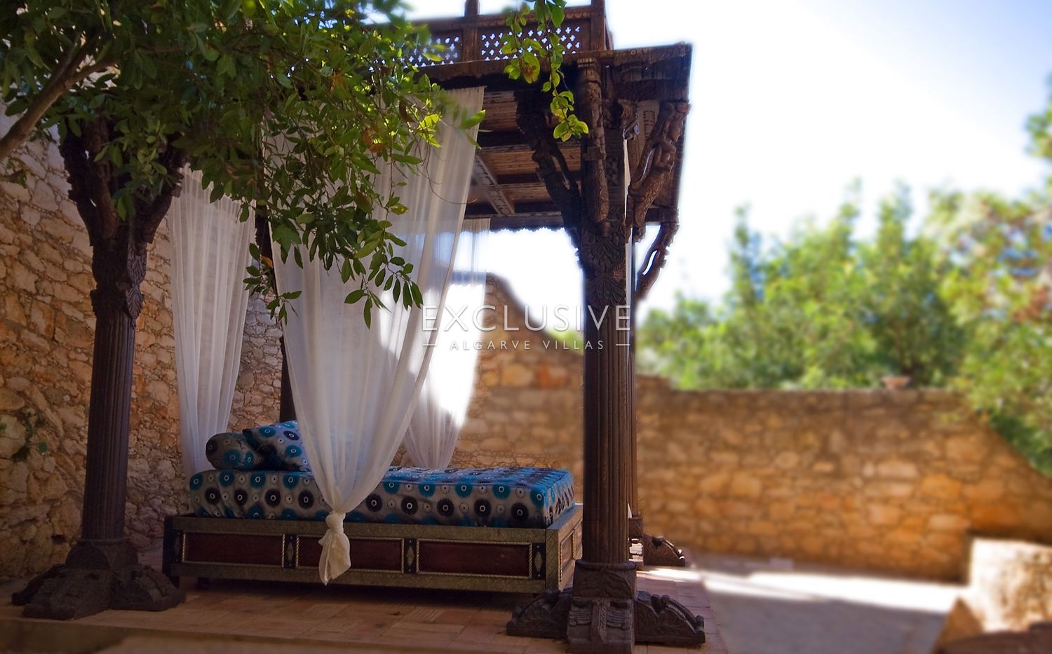 7-Schlafzimmer-Villa mit Vermietungspotenzial in der Nähe Centeanes Strand, Carvoeiro