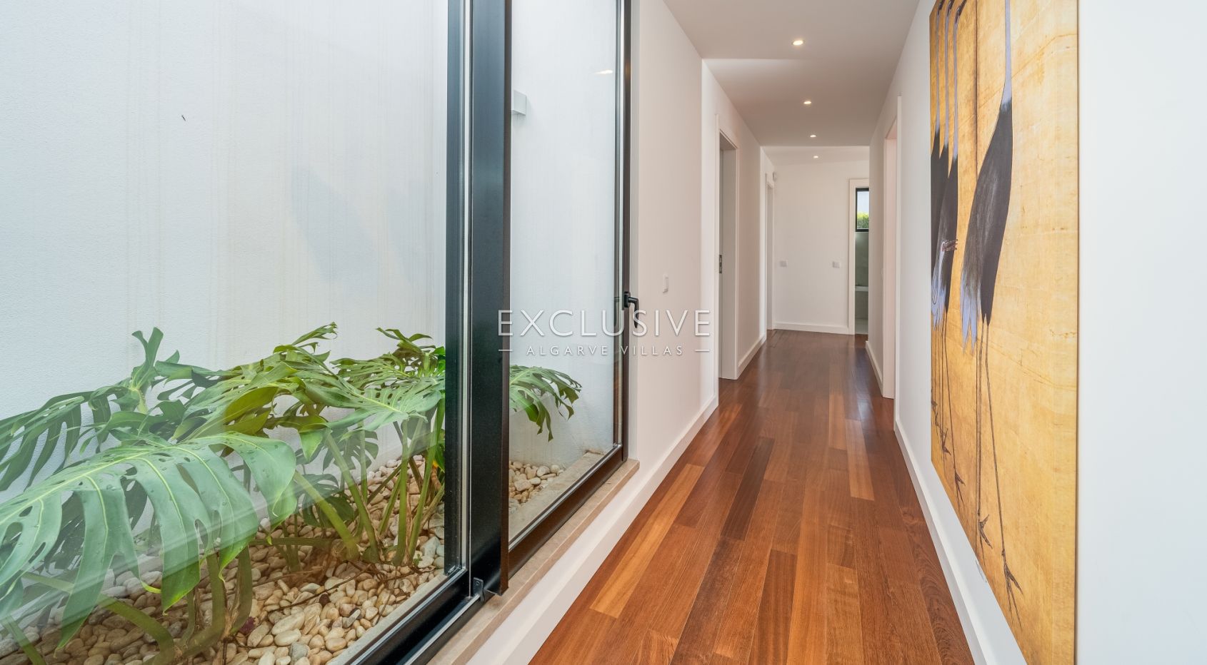 Elegante Villa mit außergewöhnlicher Aussicht und direktem Zugang zum Palmares Golf, Al