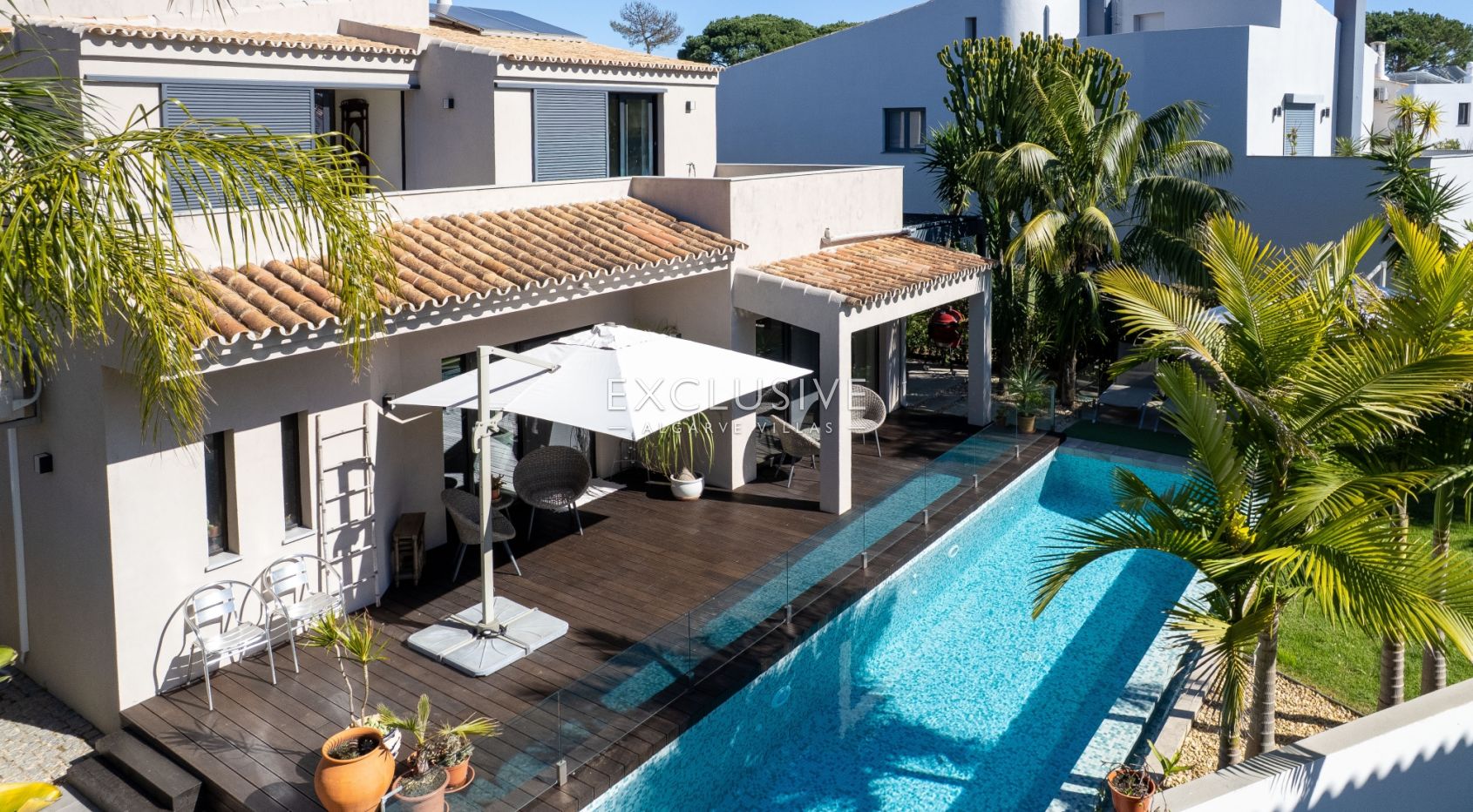 Buy 3+1 Bedroom Villa in Well Sought after Location in Vilamoura