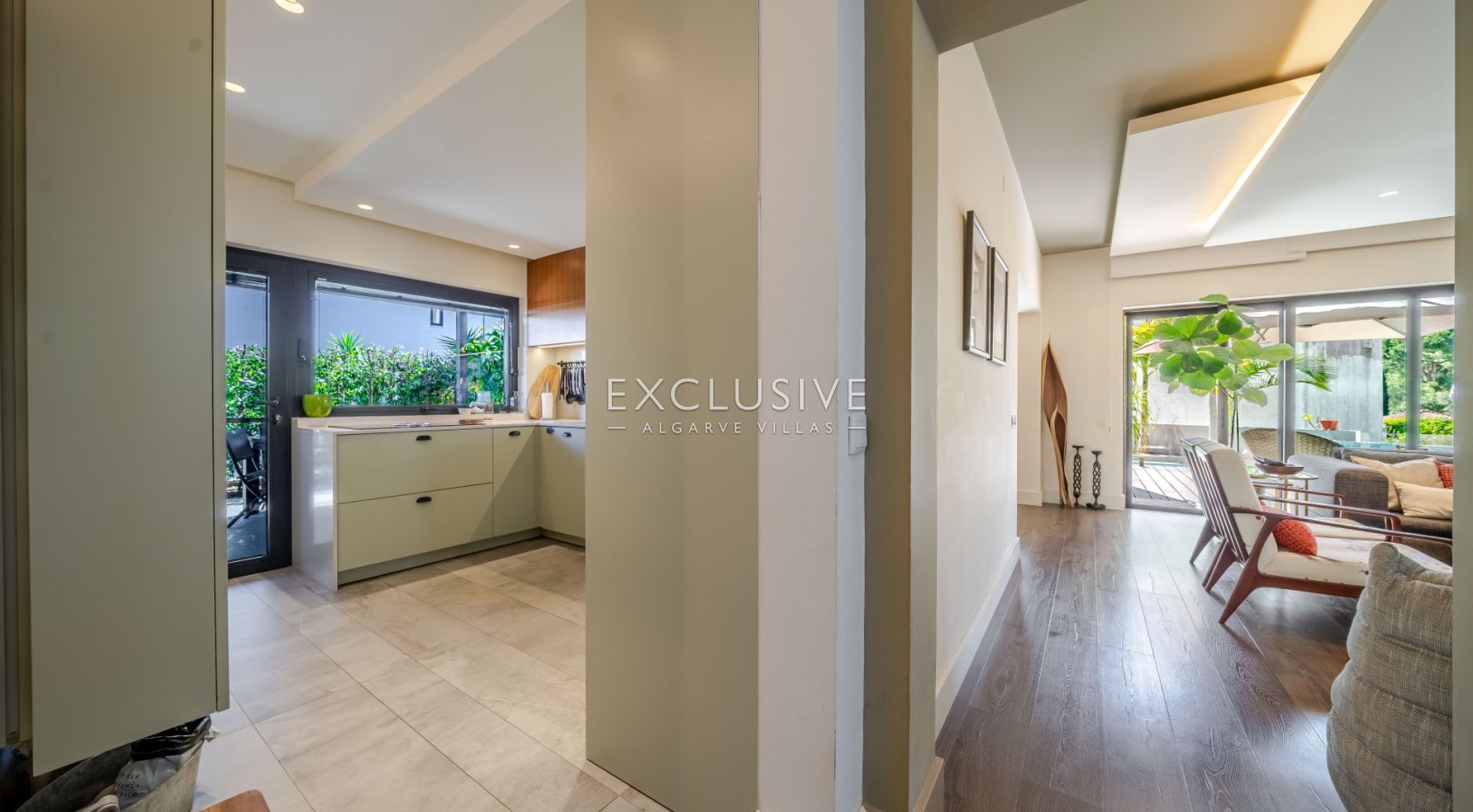Buy 3+1 Bedroom Villa in Well Sought after Location in Vilamoura