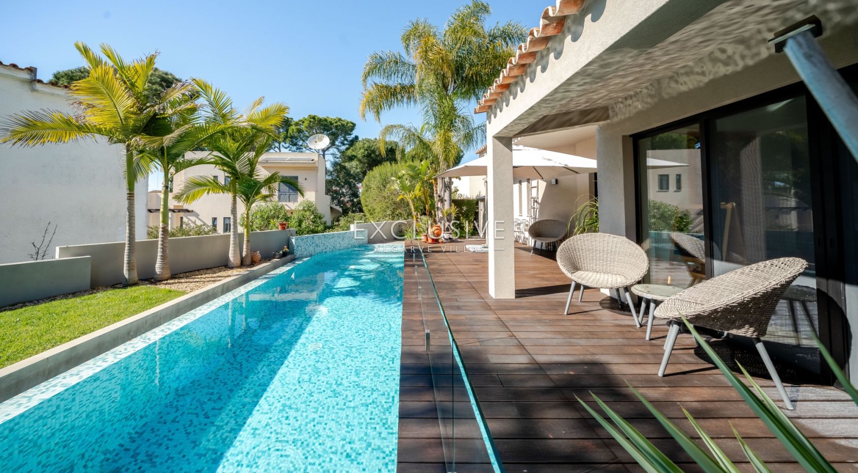 Buy 3+1 Bedroom Villa in Well Sought after Location in Vilamoura