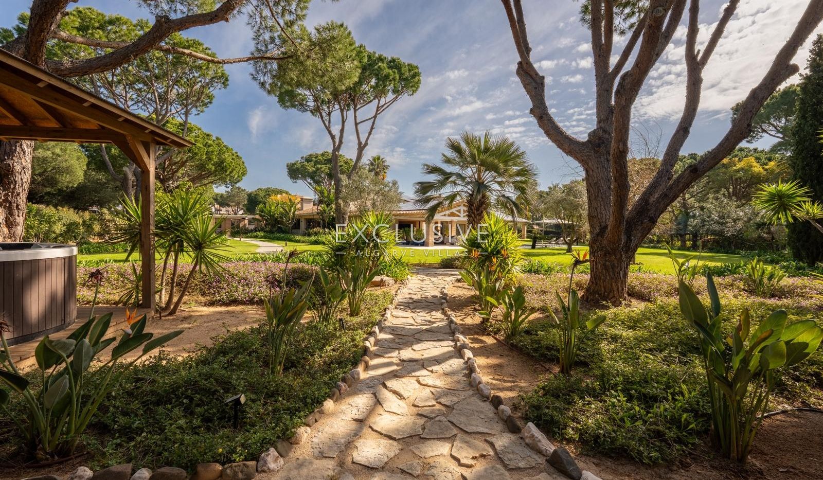 Buy a Luxury Smart Golf-Front Villa with Spa & Energy Independence in Vilamoura