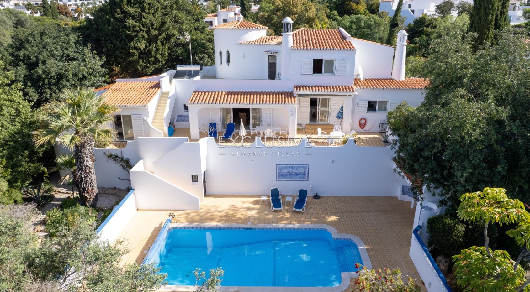 3 Schlafzimmer + separates 4. Schlafzimmer, Villa Carvoeiro, Pool und Meerblick in der