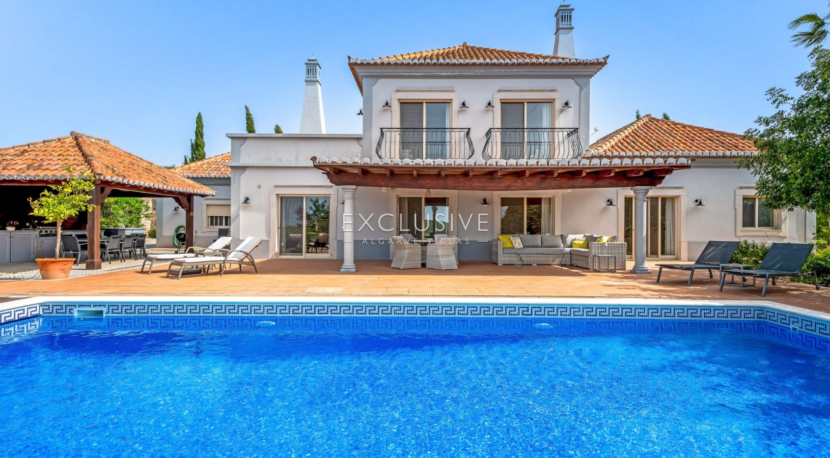 4 Schlafzimmer Villa Santa Barbara de Nexe, Algarve