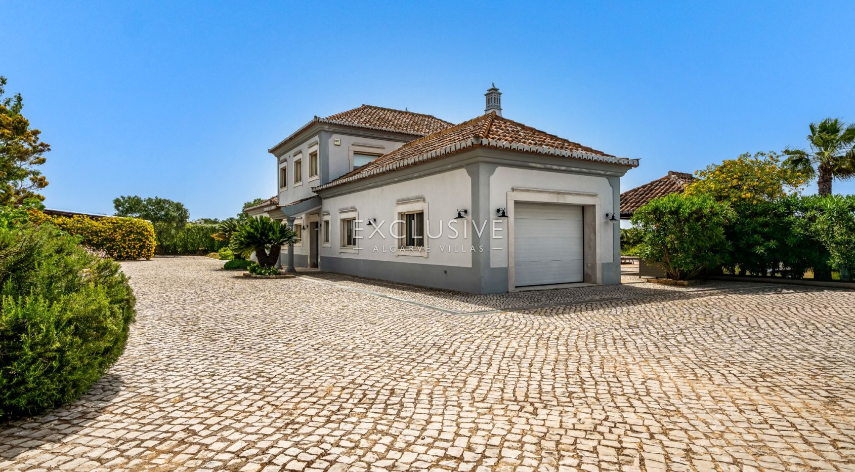4 Schlafzimmer Villa Santa Barbara de Nexe, Algarve