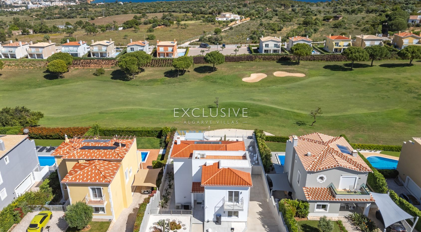 Exceptional Golf & Sea View Villa in Boavista, Lagos