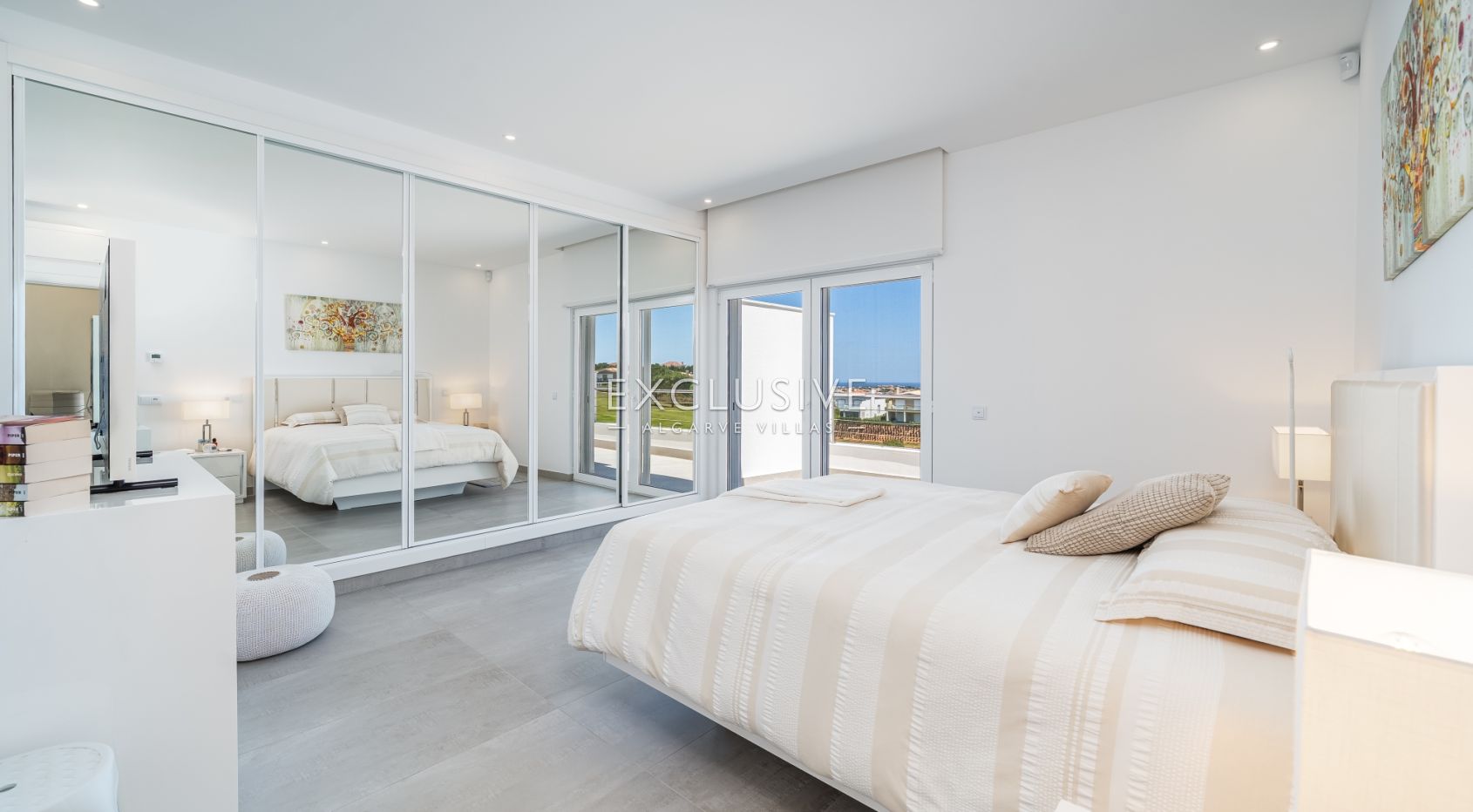Exceptional Golf & Sea View Villa in Boavista, Lagos