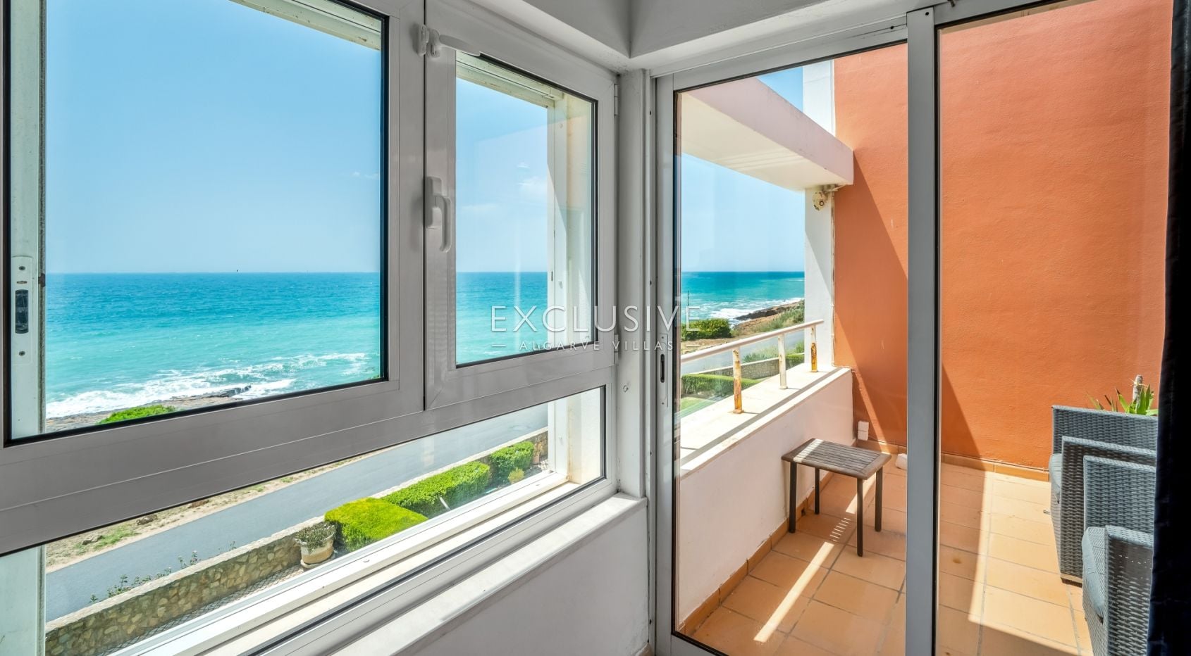 Doppelhaushälfte mit Meerblick in Praia da Luz