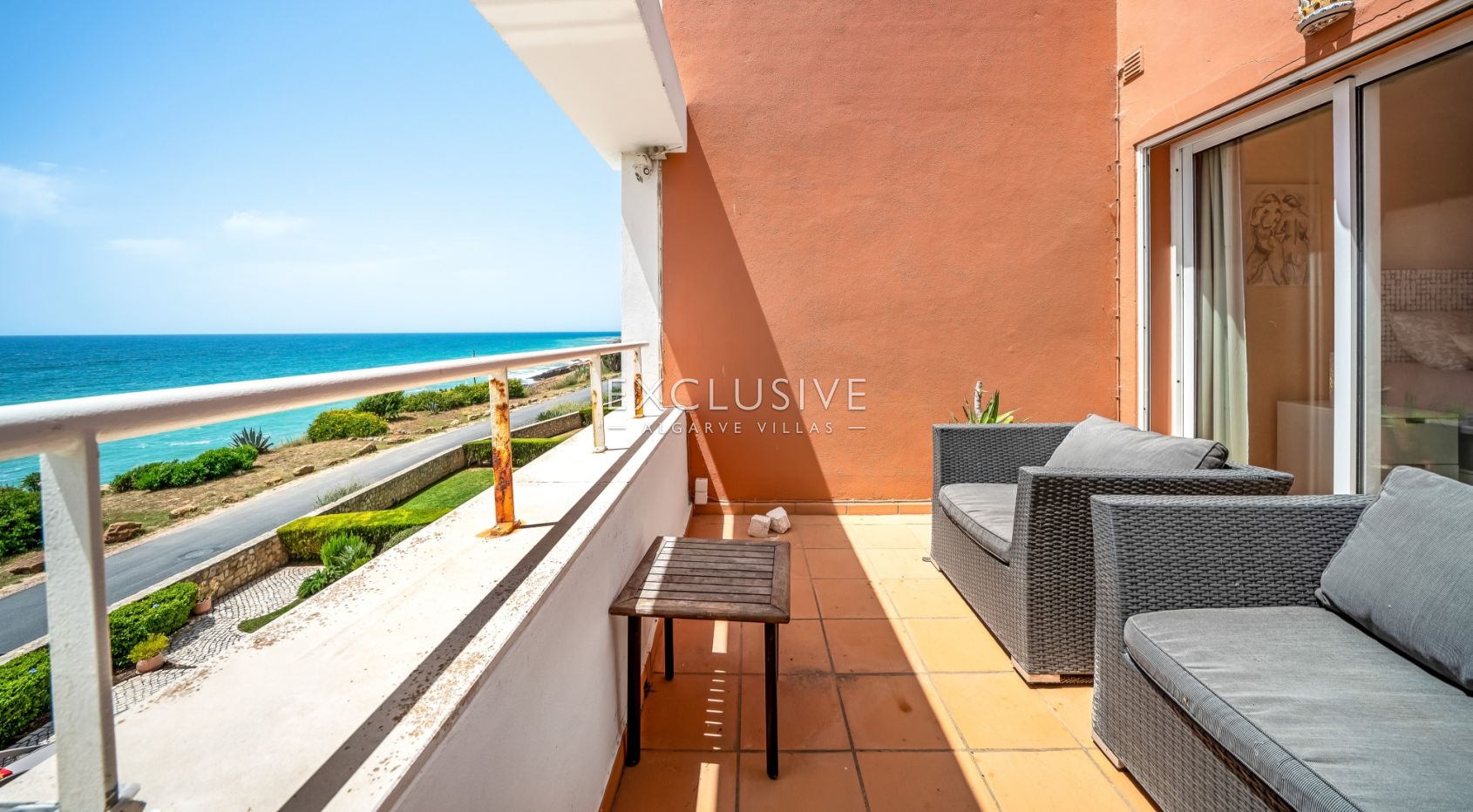 Doppelhaushälfte mit Meerblick in Praia da Luz