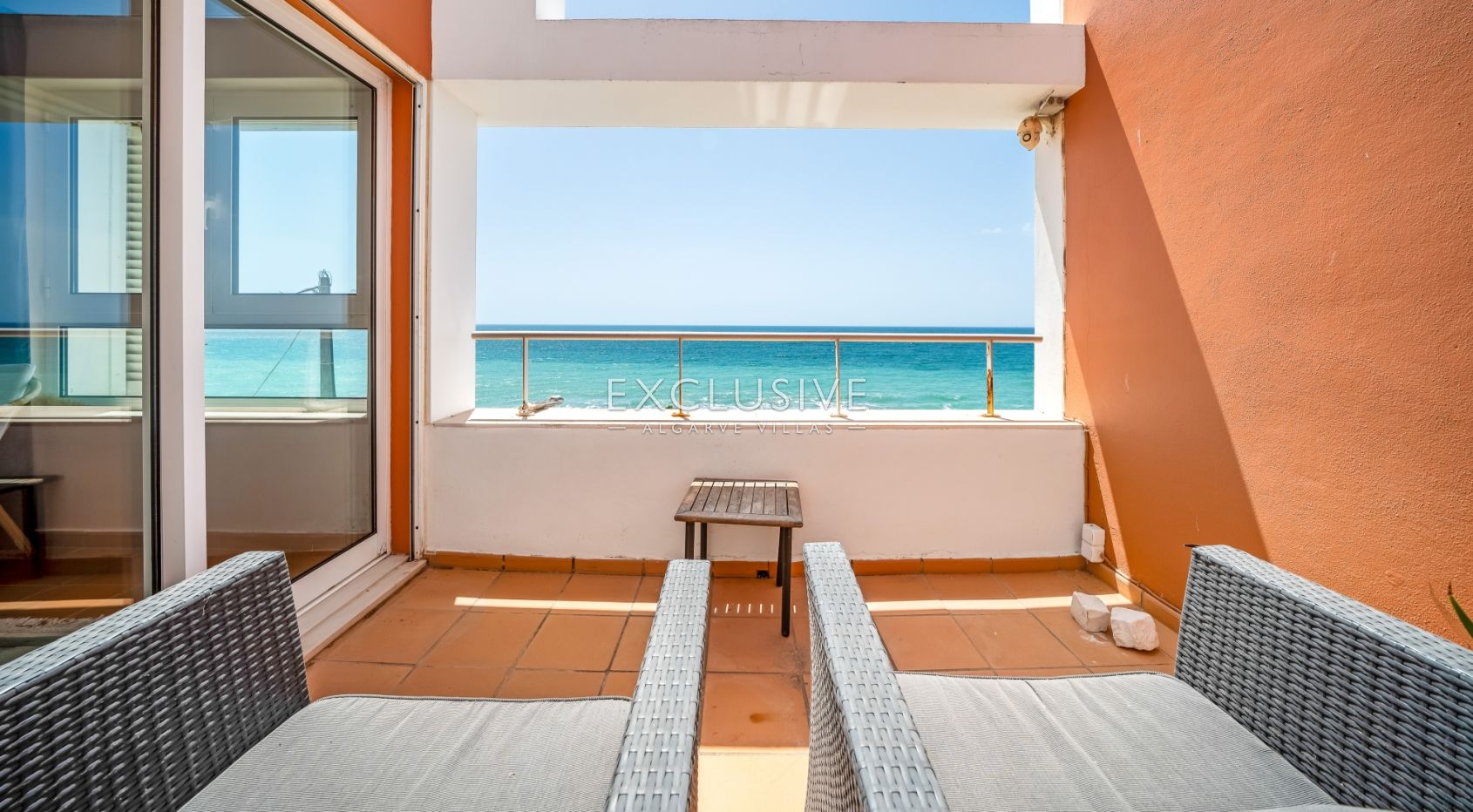 Doppelhaushälfte mit Meerblick in Praia da Luz