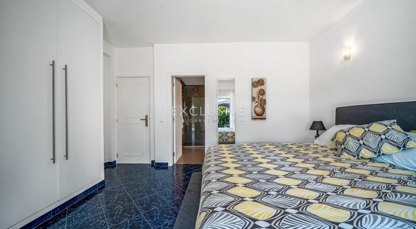 Sie eine Golfvilla in erster Reihe im alten Dorfteil von Vilamoura
