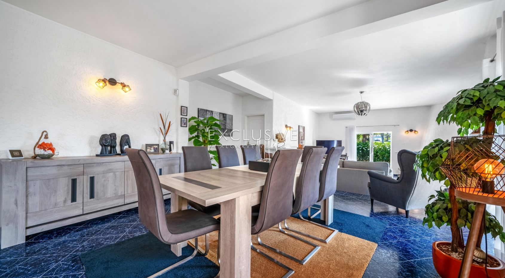 Sie eine Golfvilla in erster Reihe im alten Dorfteil von Vilamoura