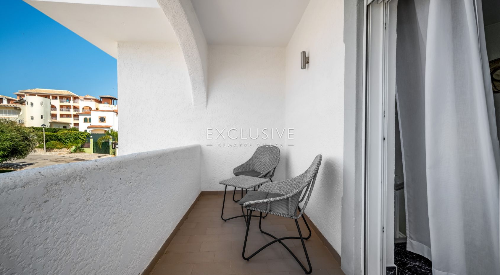 Sie eine Golfvilla in erster Reihe im alten Dorfteil von Vilamoura