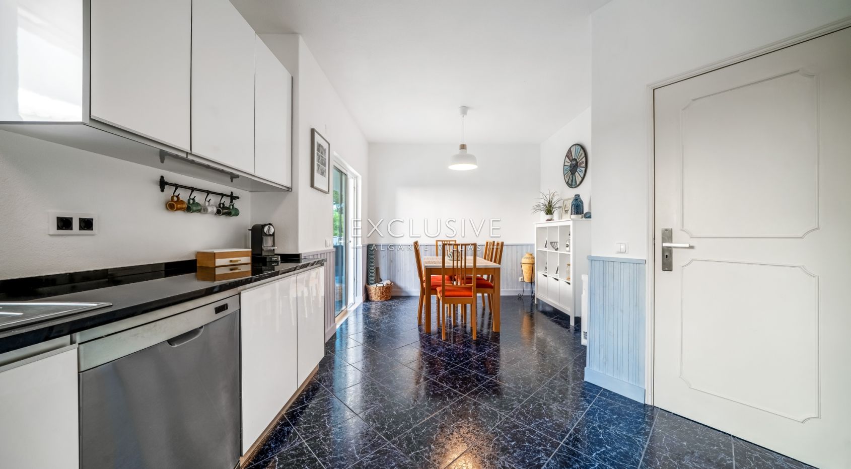 Sie eine Golfvilla in erster Reihe im alten Dorfteil von Vilamoura