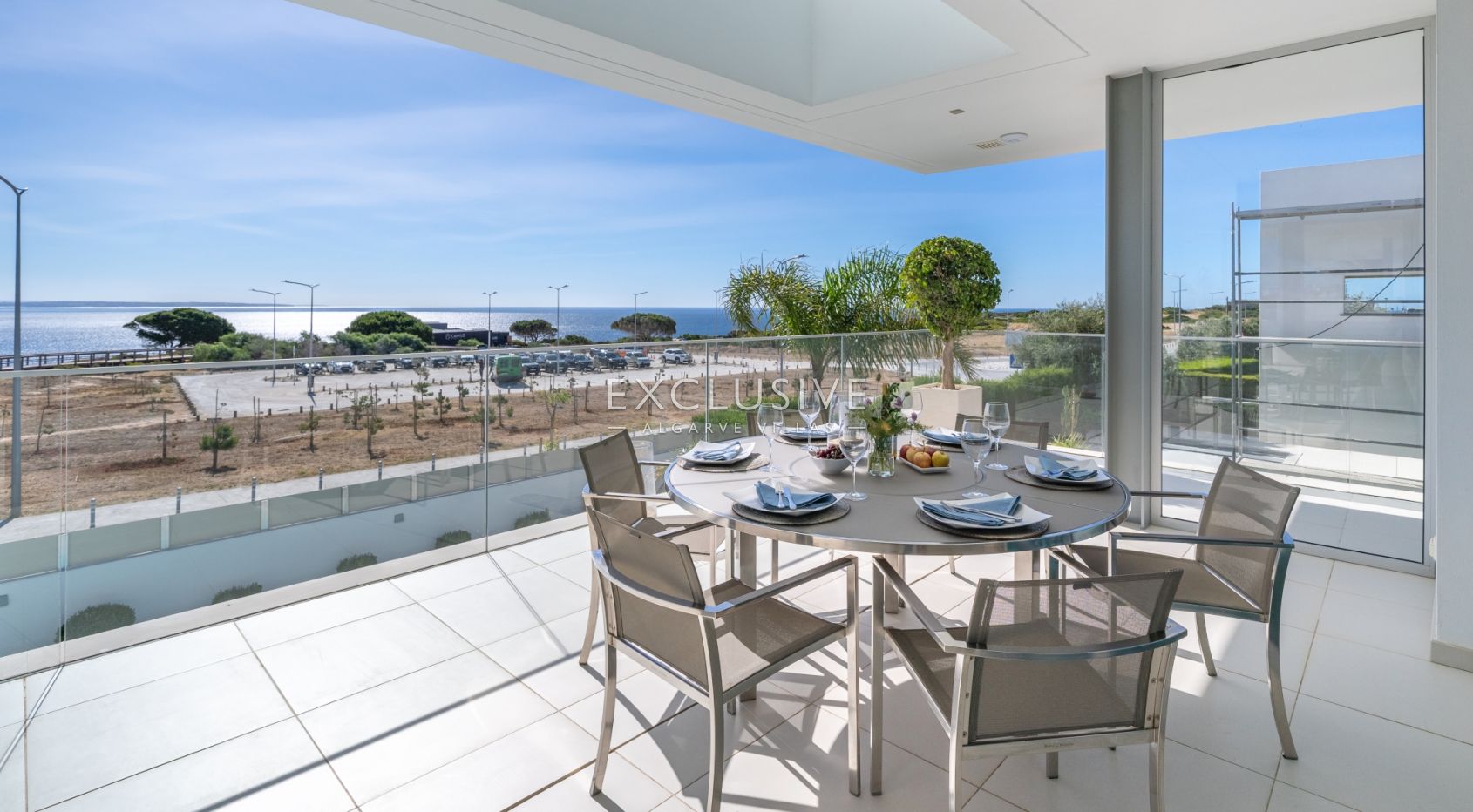 Beachfront Villa with Stunning Sea Views in Ponta da Piedade, Lagos